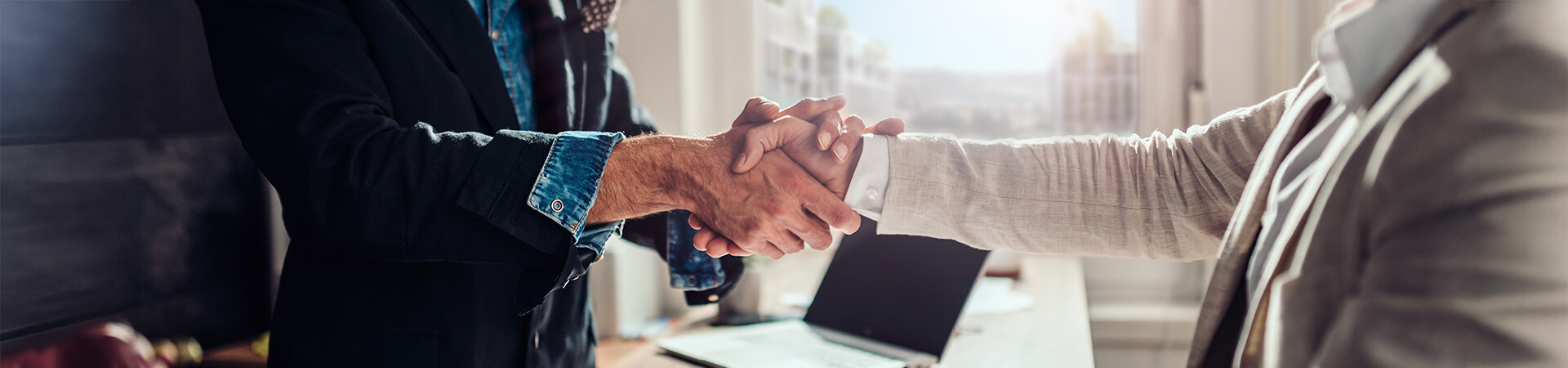 OPTICHANGE_Headerbilder_1920x450px_BLOG OPTICHANGE_Headerbilder_1920x450px_BLOG